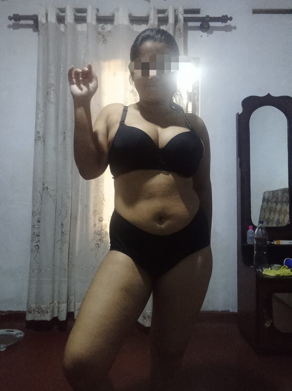 Sri lankan sexy bbw women sexy pics
