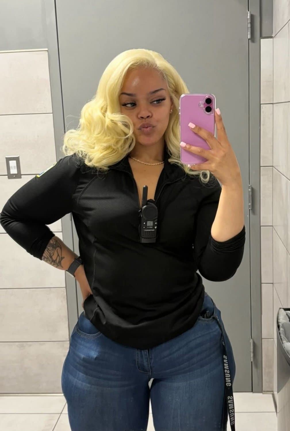 THICK CURVY EBONY BIG BOOTY