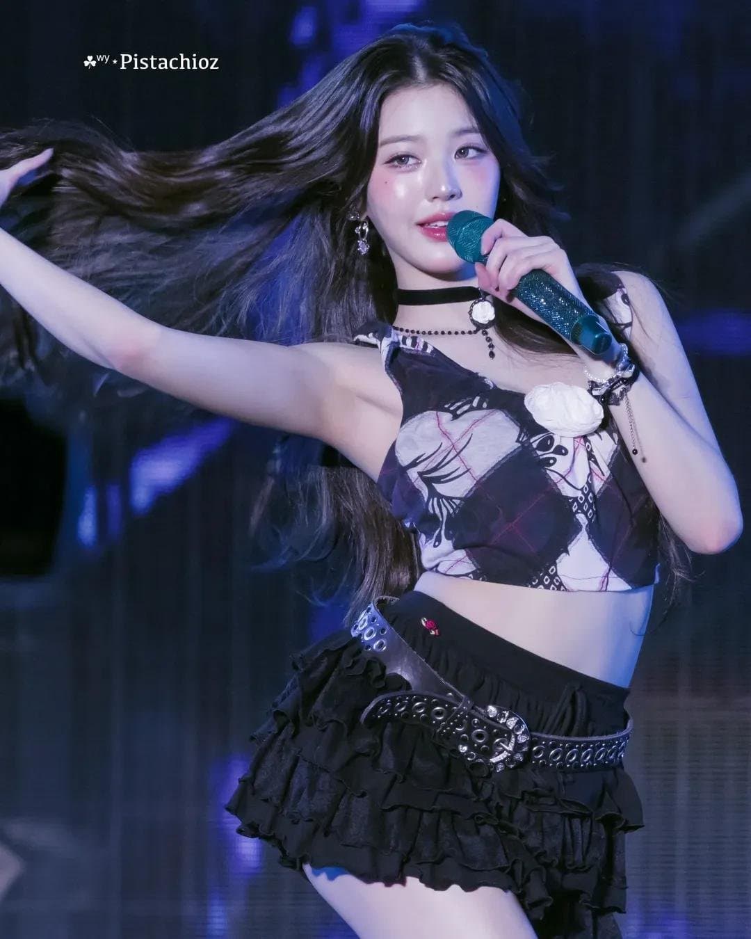 Fap to armpit kpop