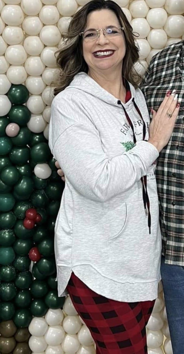 Mom bend over 3 voyeur comment to see her nude bathing