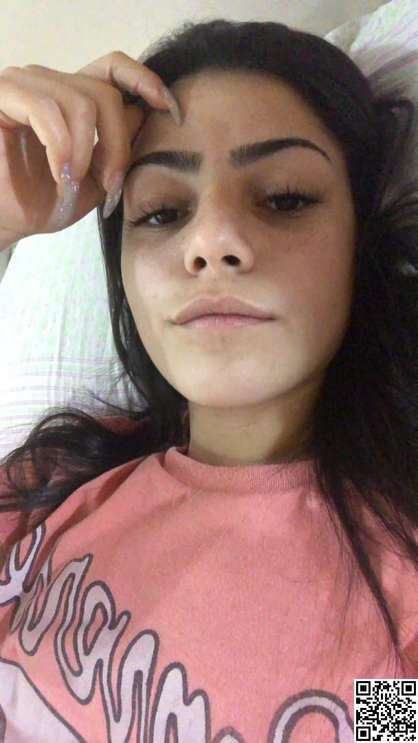 Mica - 22y Mixed-Latina Webslut