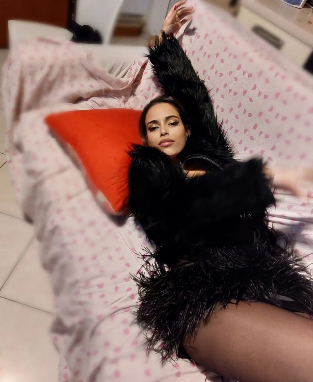 Valentina. Save 4 u & reach 10 repost.