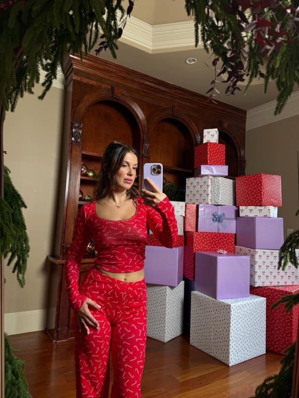 Click to view full size Did Santa eat all the Milf & Cookies