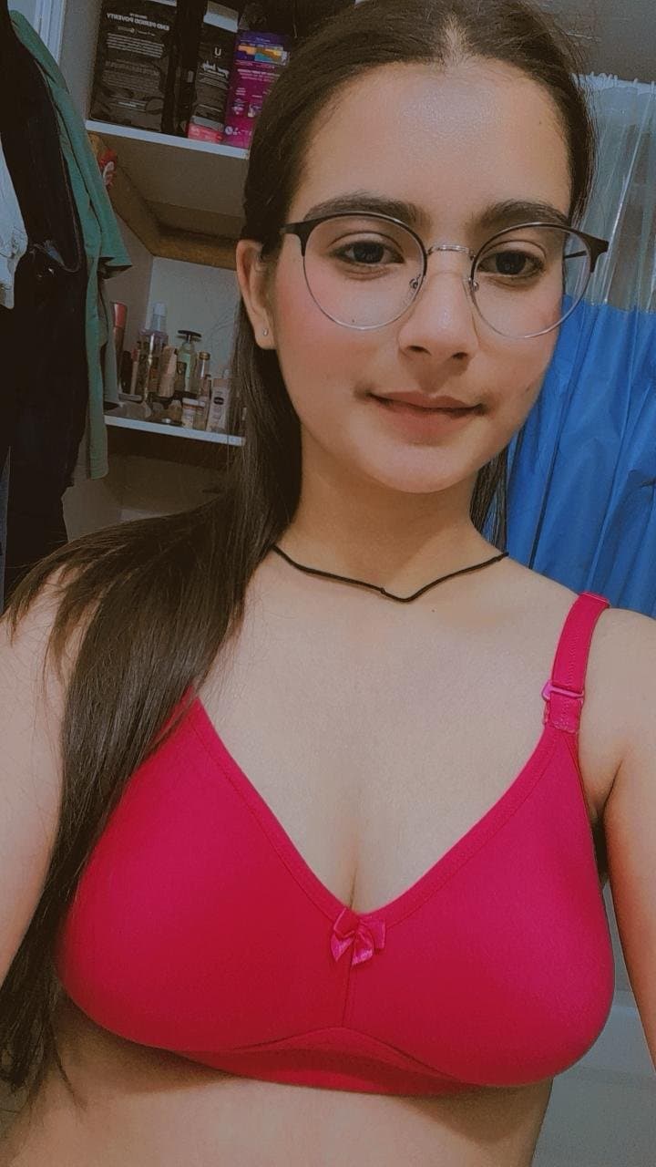 Indian desi nerdy glass girl nude videos