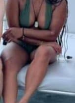 Click to view full size Kayla, her mom Jing, and cousin Bea