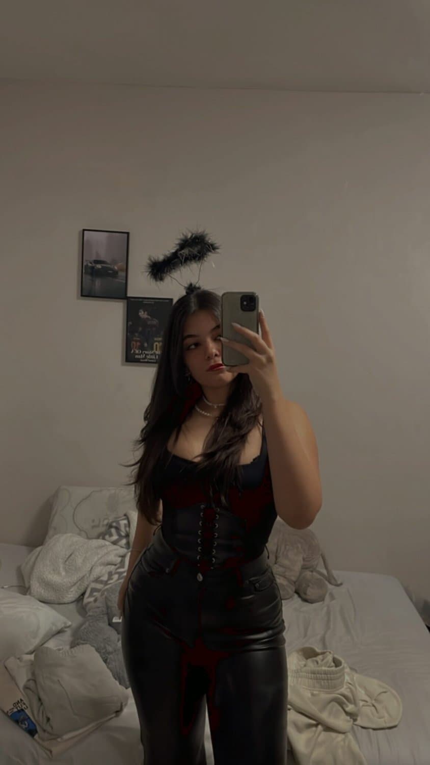 Hot step sister photos leaked