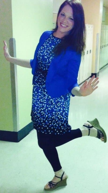 MA COLLÈGUE PROFESSEUR QUEBECOISE SEXY (QUEBEC TEACHER)