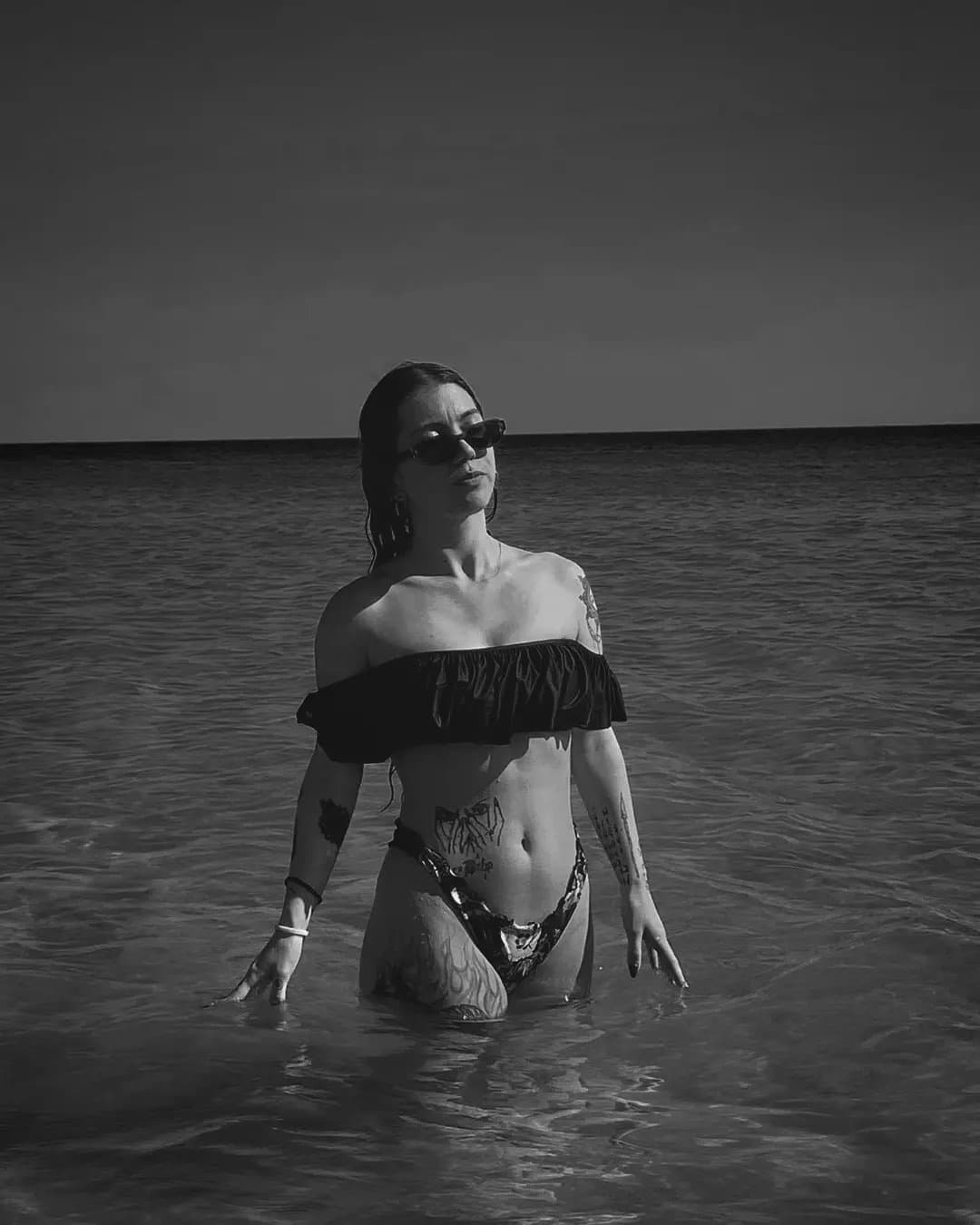 Please someone blast my sister in cum ?