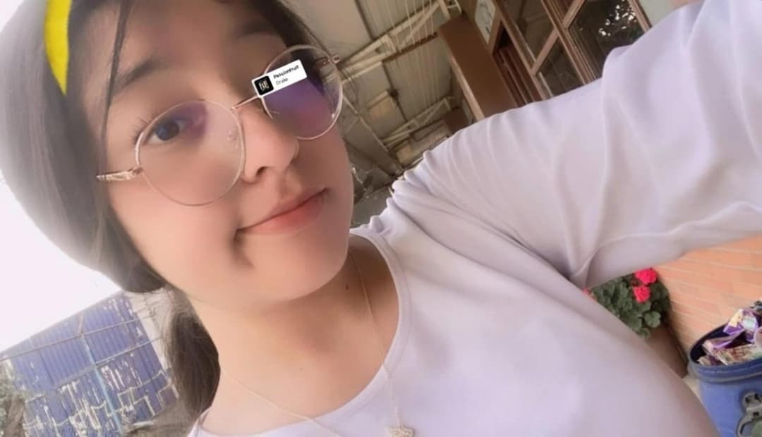 Melany Dayana morrita pendeja que es adicta a la verga y le gusta exhibirse, que opinan de ella ?