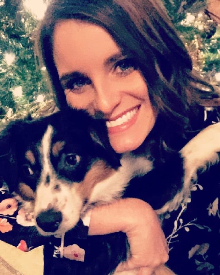 Friends Hunter and Courtney show off their tits and ass for their G G W shirts