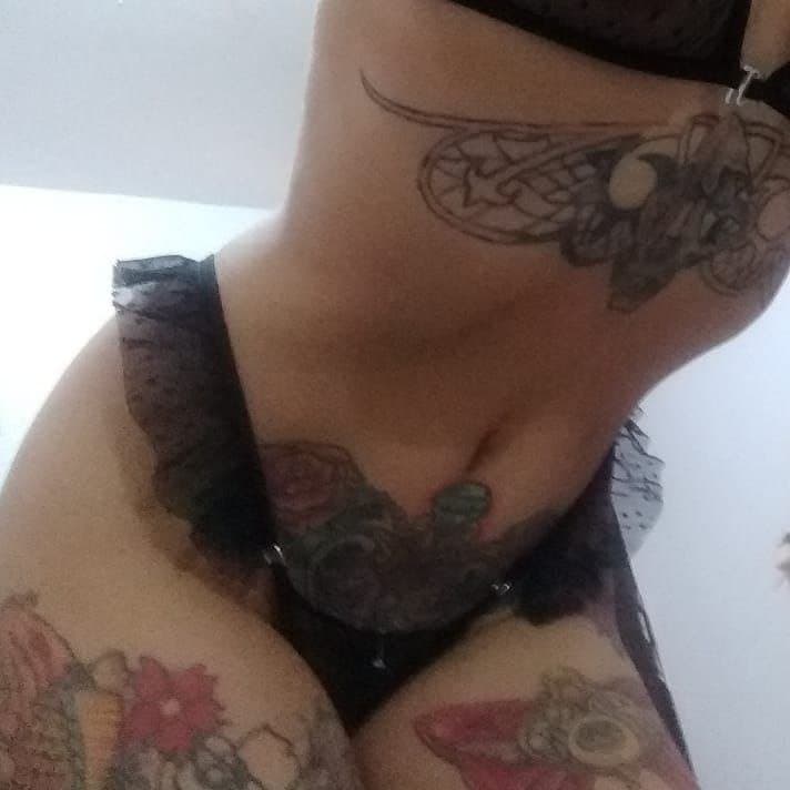 Putita Poblana Andie Neko le gusta que la vean desnuda