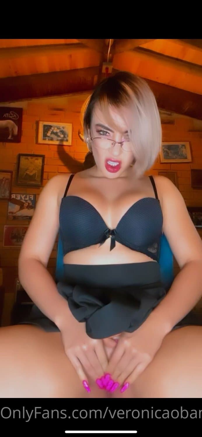 Victoria hot mylf bigass  ?? Part 1/3