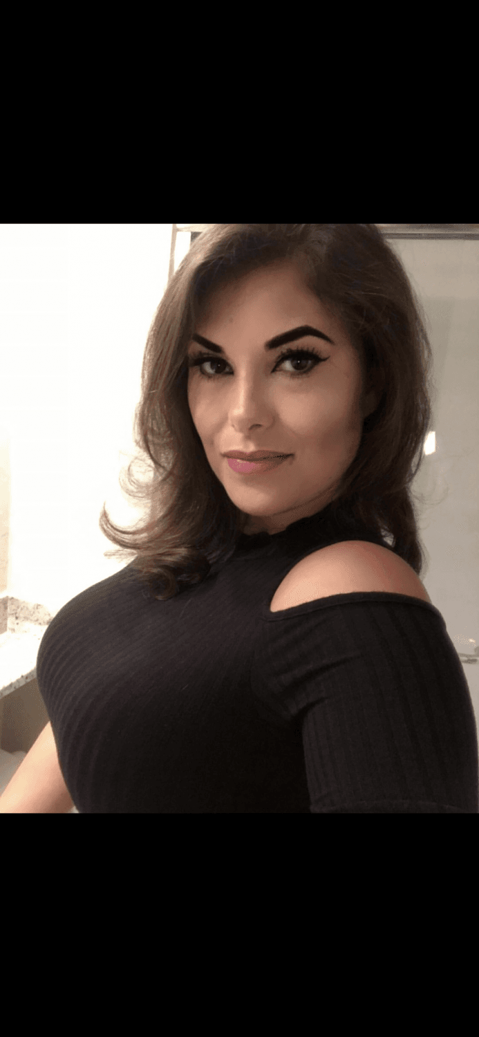 Would you fuck one of these Milfs? (Non-Nude)