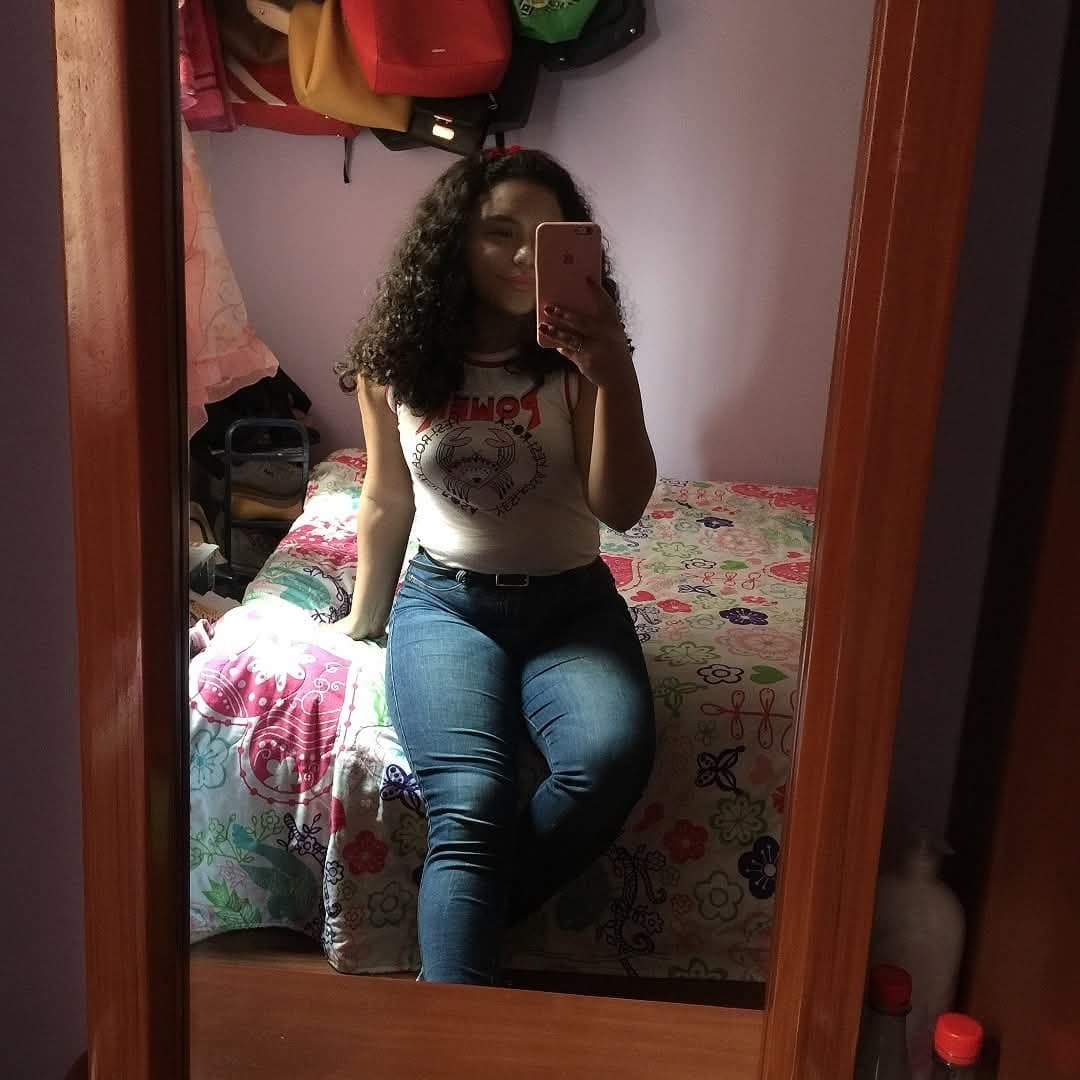 Colombiana arrecha Bogota