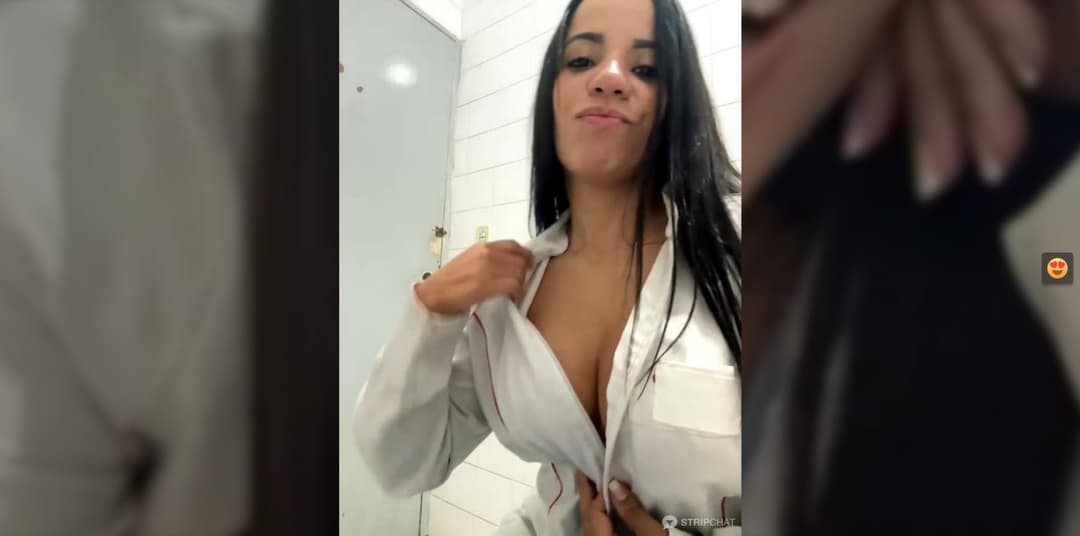 camgirl naia100 --------------Dayane Silva Fisioterapeuta e fazendo um extra de camgirl no hospital5