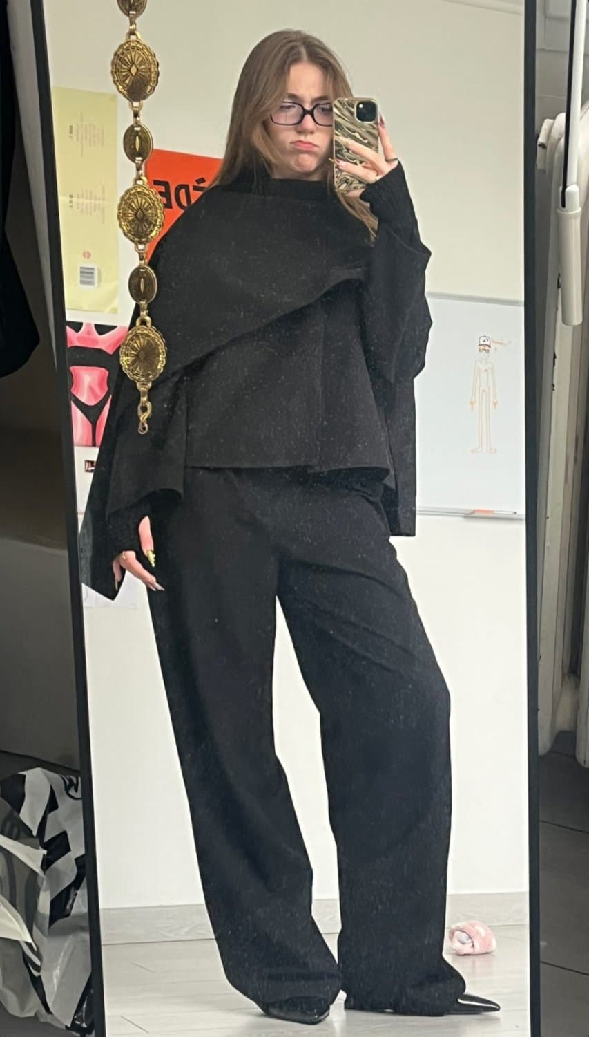 Tell me in detail what youll do to my roomate and win a special prize