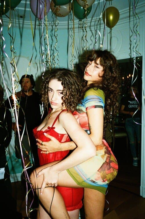 Rachel sennott goon for her big tits and goon worthy face