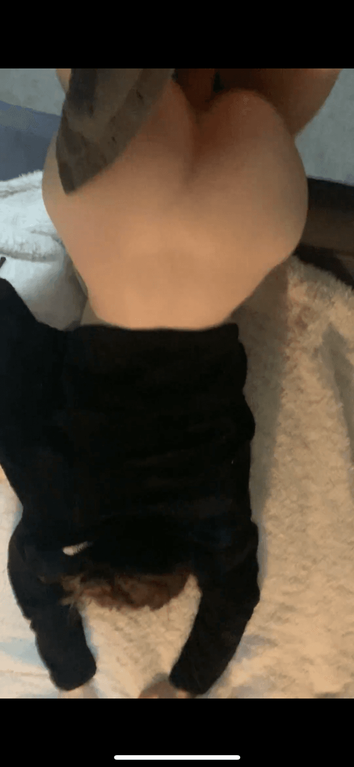 Sexy bitch face down ass up in fuzzy socks methd up