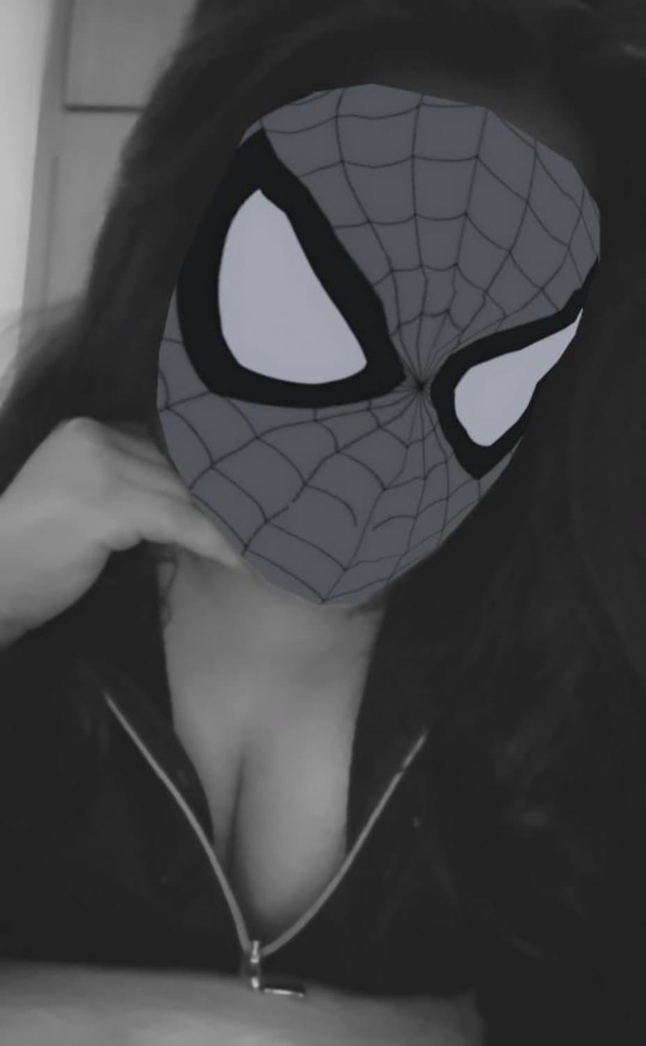 Young Lebanon  busty Babe