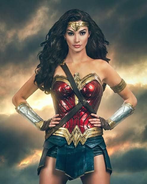 supergirl /wonder woman