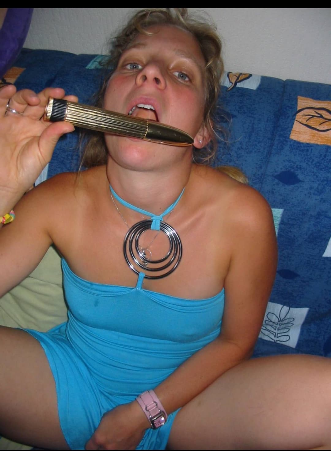 Infirmière salope Rachel..