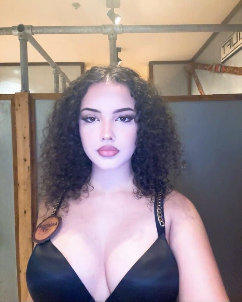 Anastacia twin peaks slut