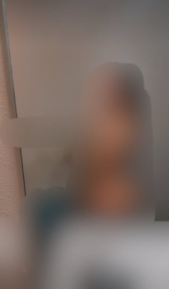 10 likes and ill remove the blur and show my gf’s nude.