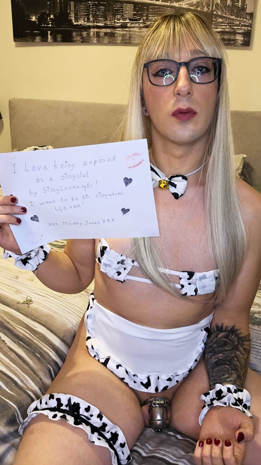 Sissy Gurl Jaymie wearing hucow lingerie for Sissylover1981 ❤️ kik: SissyWhiteBoy94