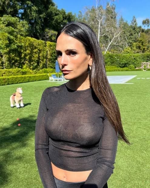 Jordana brewster-amazing boobs #2 Queen of side boobs