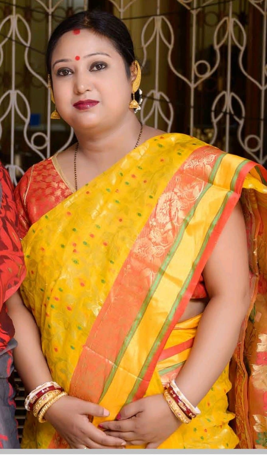 Viral bengali boudi housewife Ritika