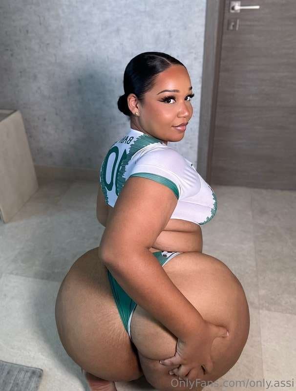thick xxx_missassi SFW