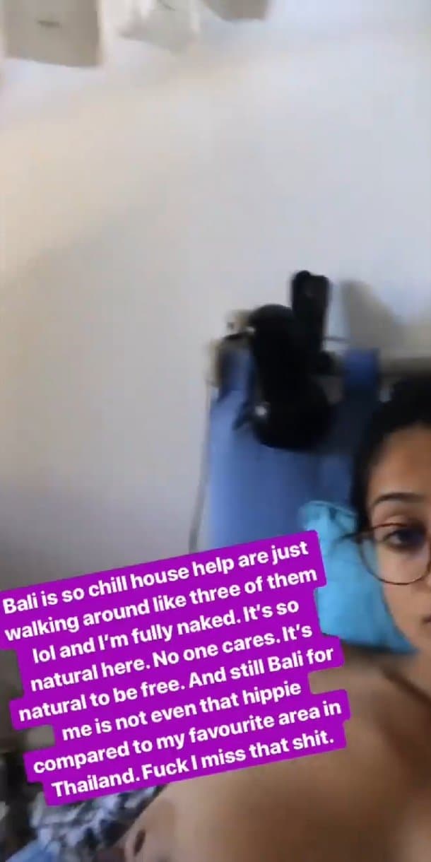 Influencer Hippie Queen with Natural Sexy Saggy Tits