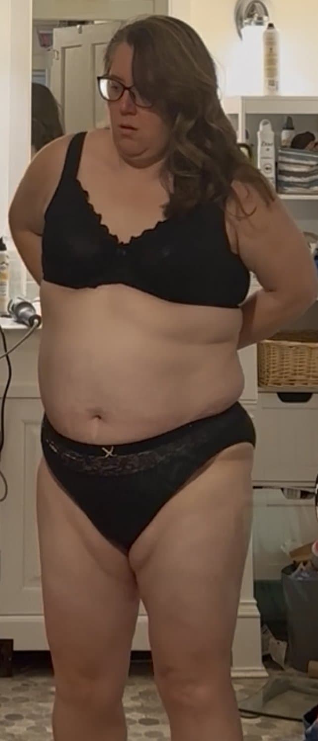 Jennifer - CT BBW Wife Black Bra and Panties