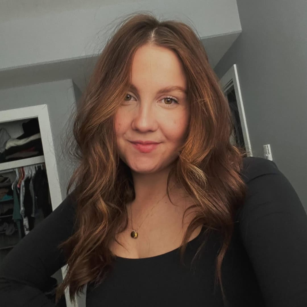 Click to view full size is my wife Roxy a milf? Kik SyMcGx tell me your thoughts