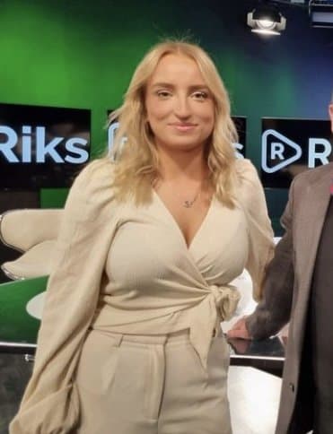 Swedish Denice, 21 Built to take only the biggest of dicks