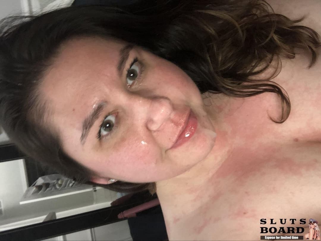 Wife gives amazing head after work