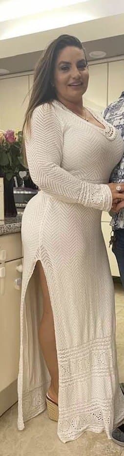 Busty Florida Spanish MILF Mafe Gordon