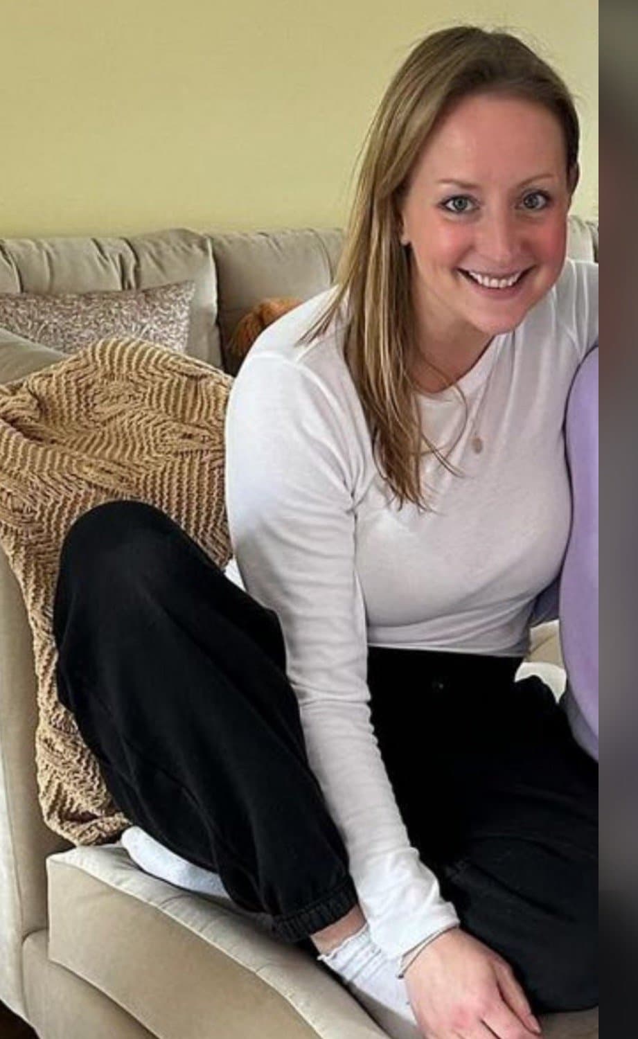 His dick is throbbing for his best friends mature wife Sarah