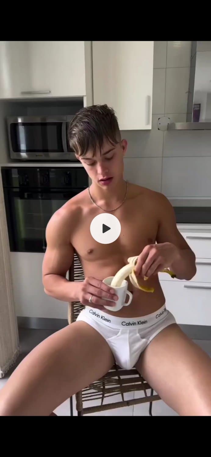 Click to view full size Cute boy trany micropenis crossdreser