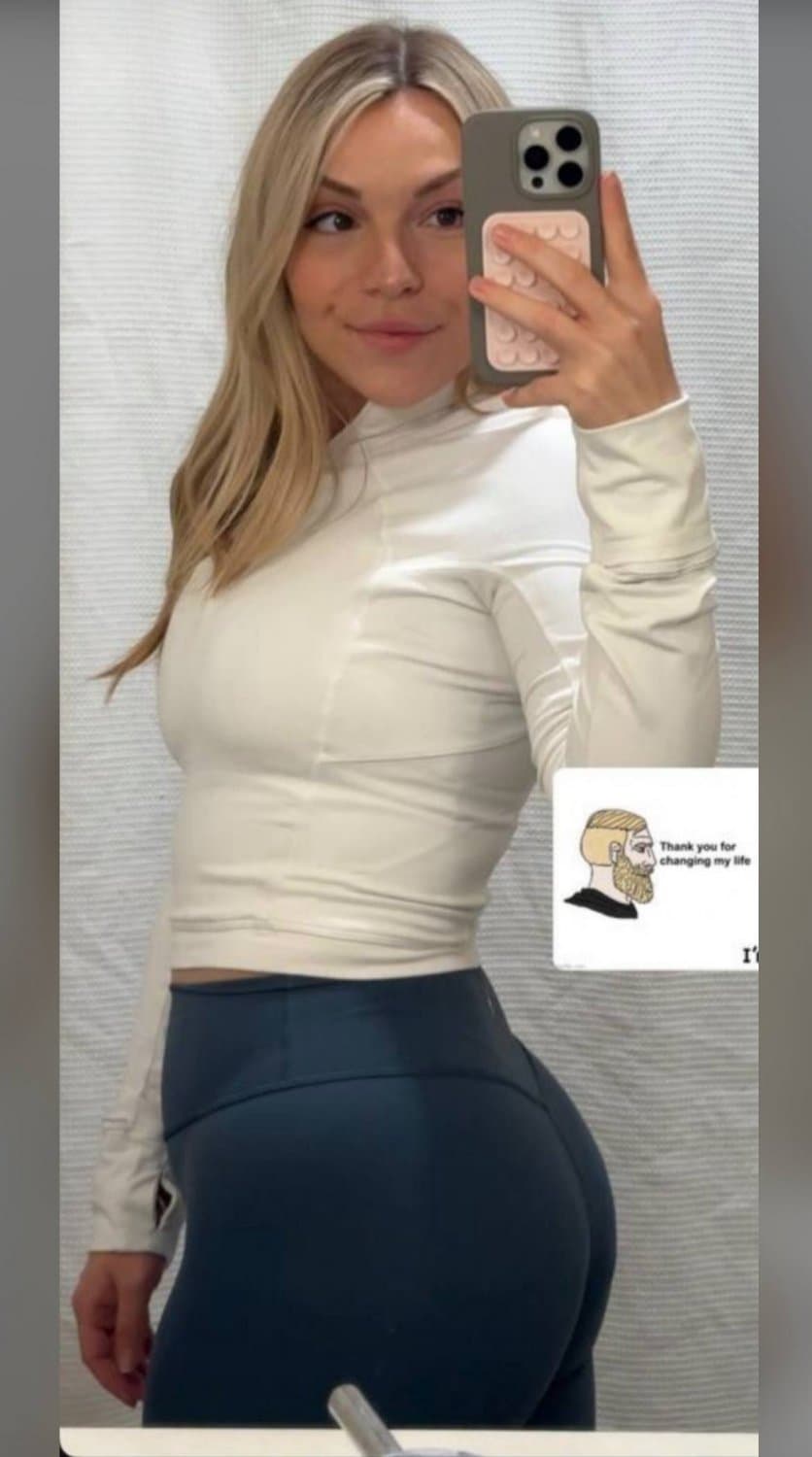 Love when PAWG whores post their ass in leggings so I can post her on wagon Wednesday