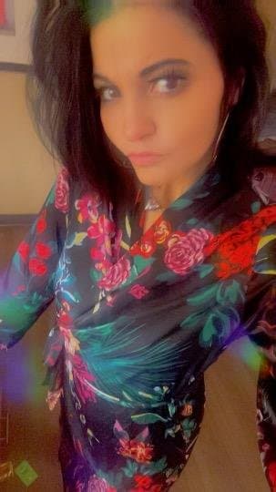 Skinny junkie need dick for next fix