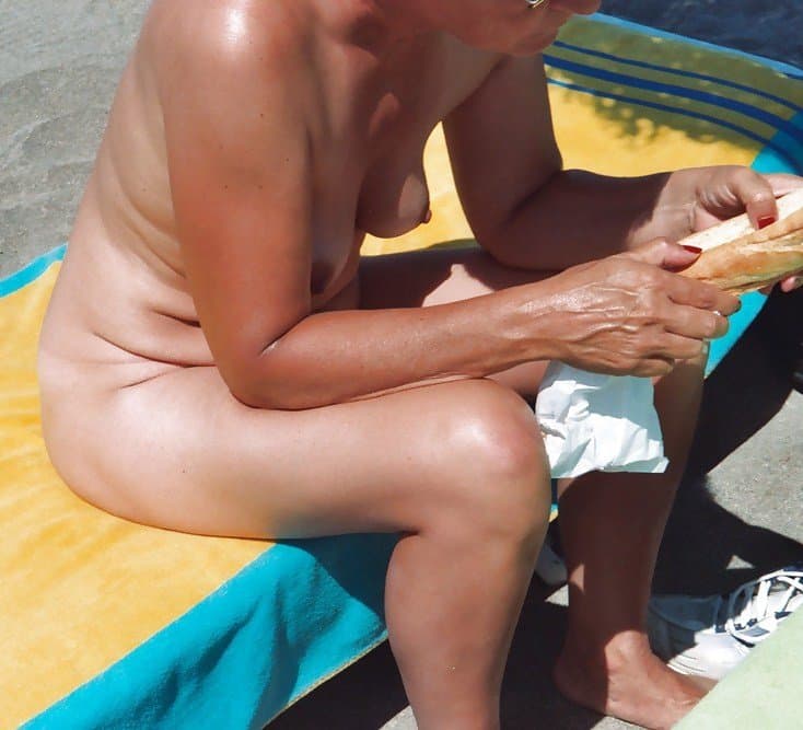 Mature Wife Spied Masturbating & Voyeur Naked