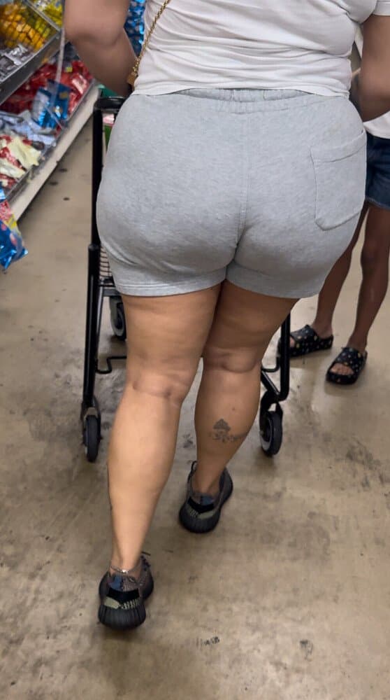 Thick Puerto Rican With Pokies