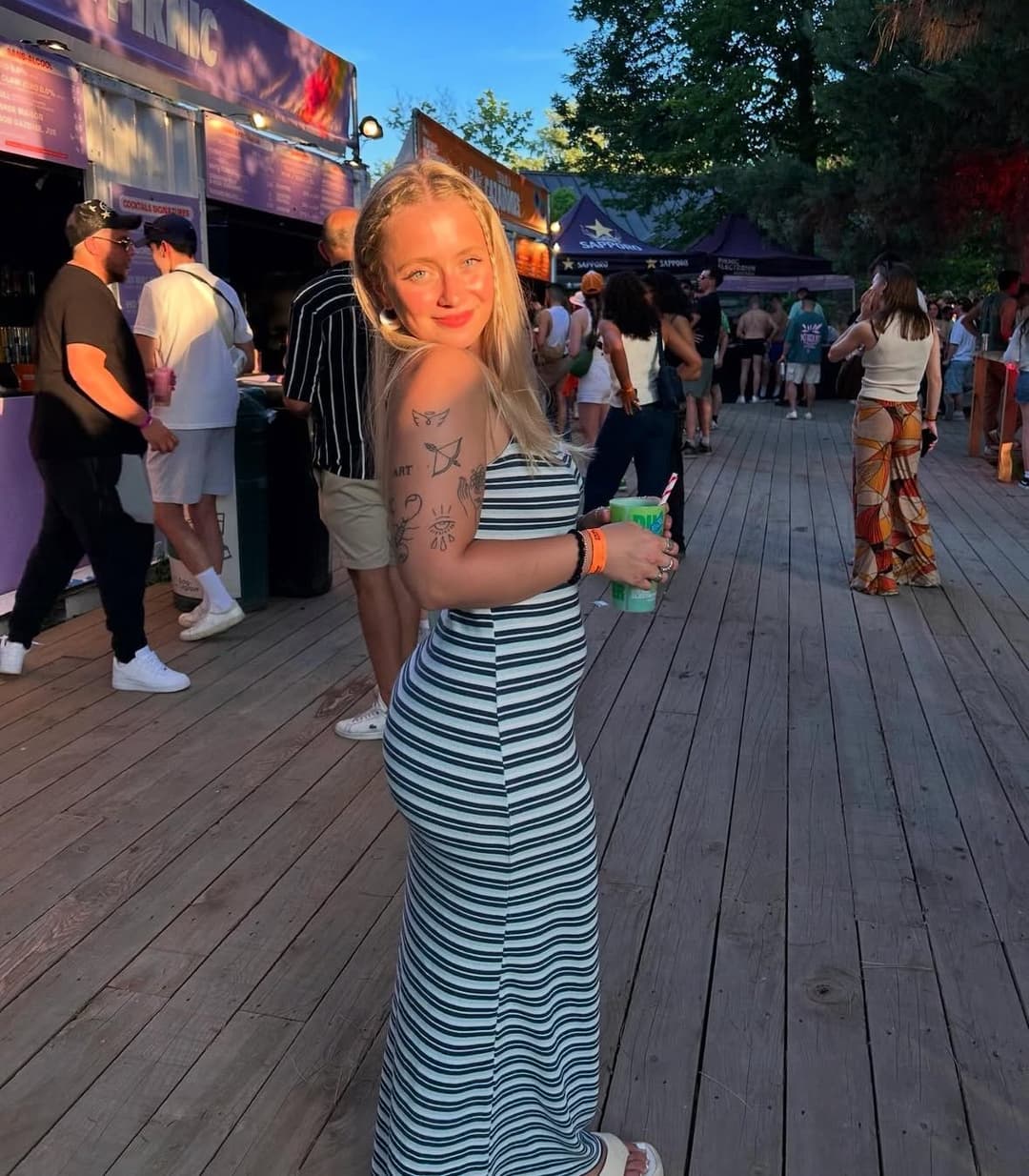 Click to view full size Unfortunately NN Dominique 22. Would you cum on her pic