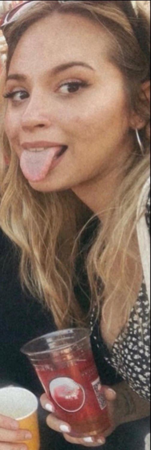 Click to view full size Cum Swallower Elisavet