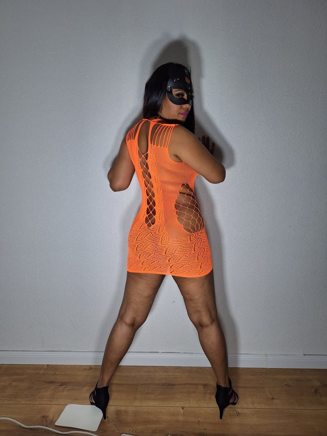 Indian desi masked nri milf bhabi Nila with a dildo