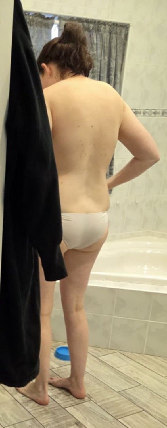 Hot wife with some commentary from her husband