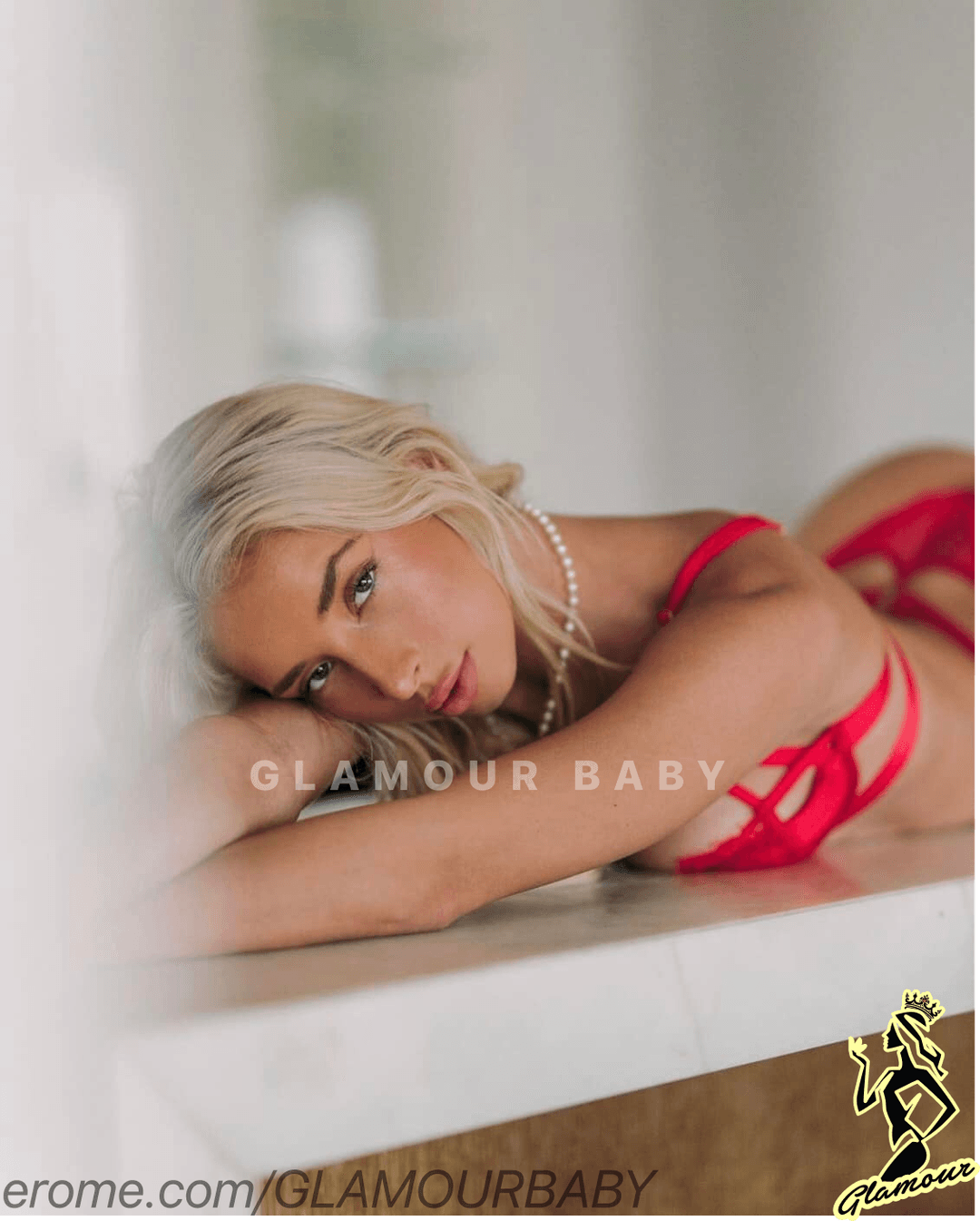 hot blonde OF slut Avalon striptease & nudes leaked