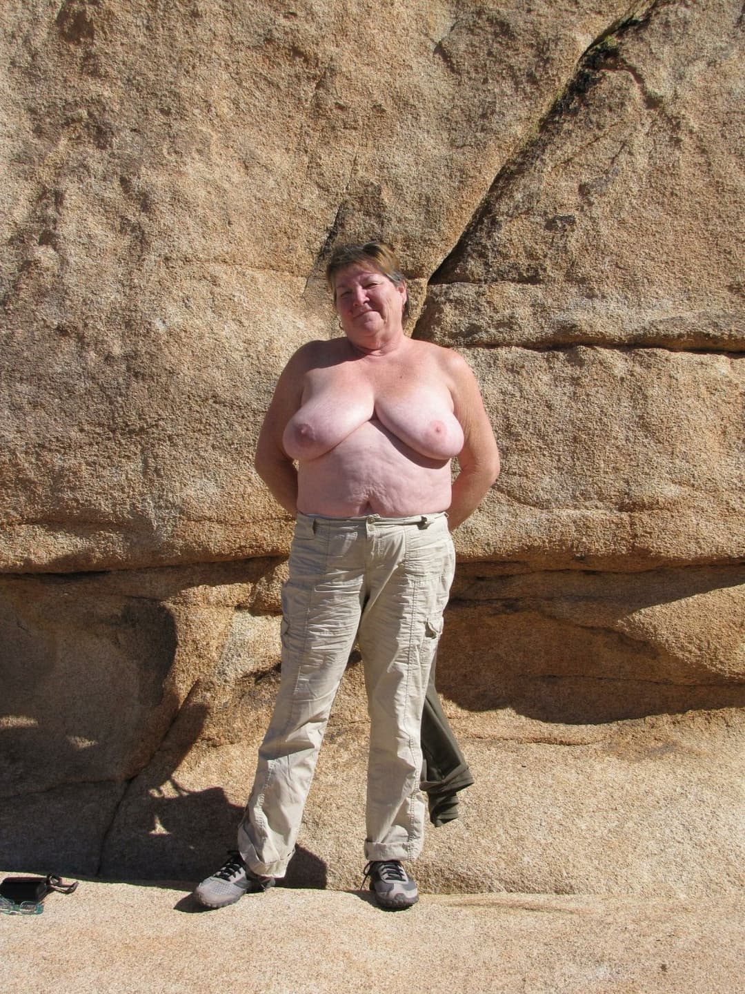 Granny With Big Saggy Beautiful Boobs and Hair Cunt