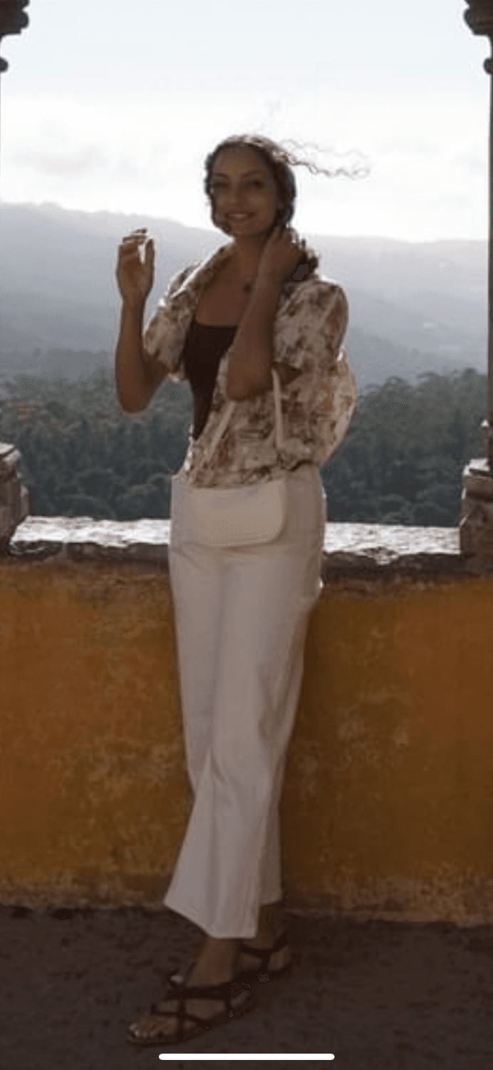 Click to view full size Newly Single Sexy Air Canada Flight Attendant